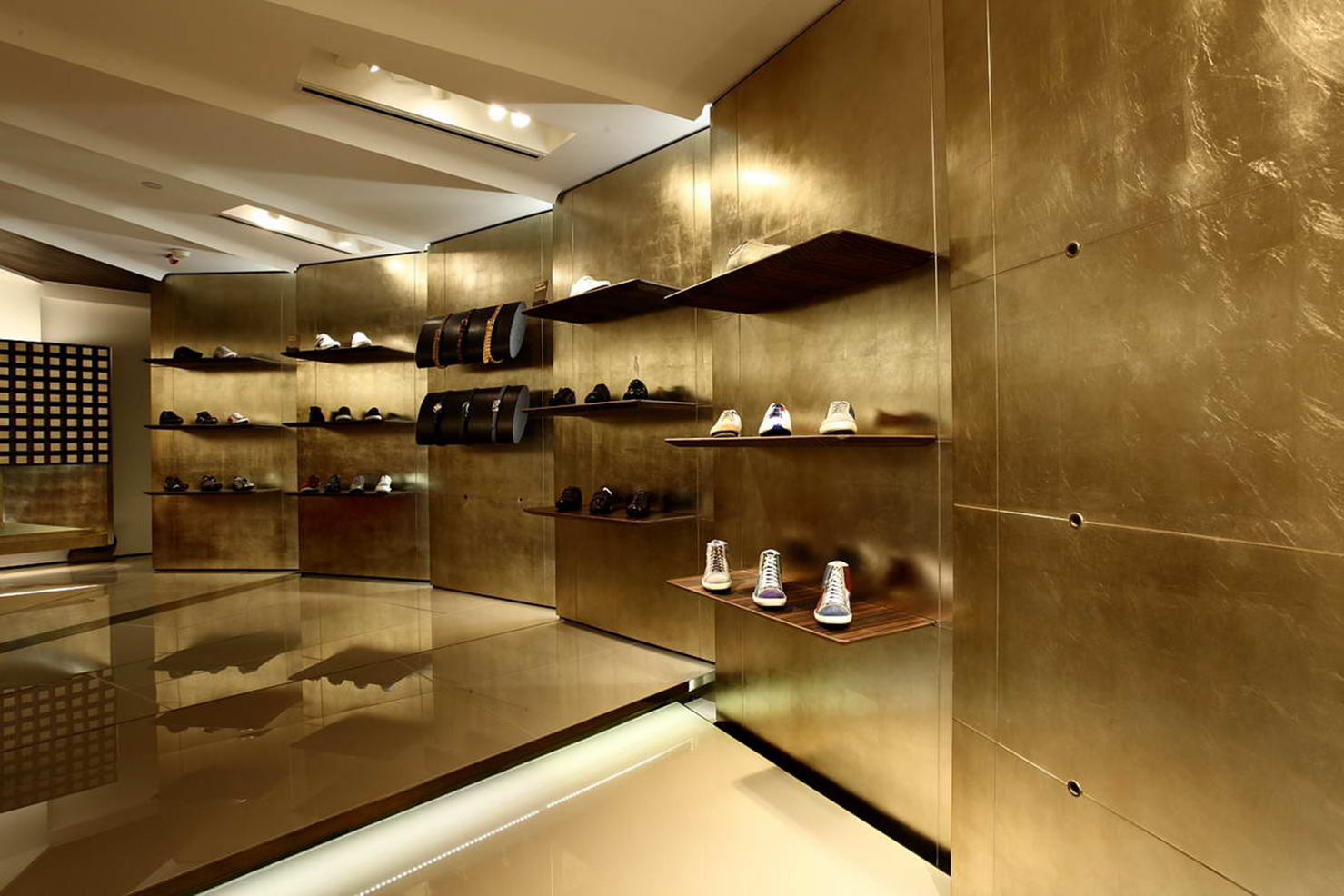 THE SWANK men shop - LANDMARK HONG KONG | Architetto Fernando Mosca